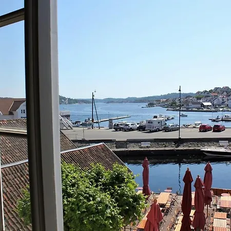 Tollboden Restaurant Og 4* Kragerø